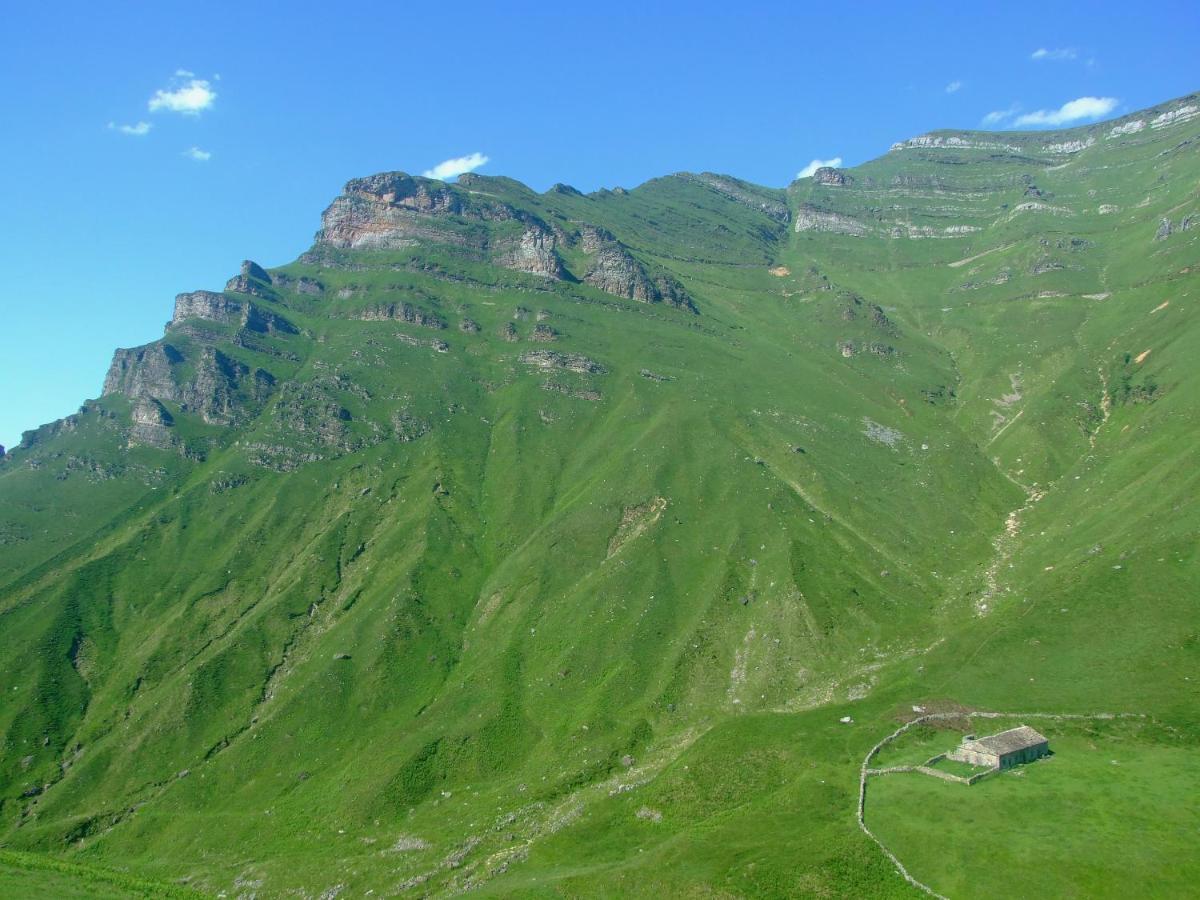 Las Hayucas San Roque de Ríomiera Kültér fotó